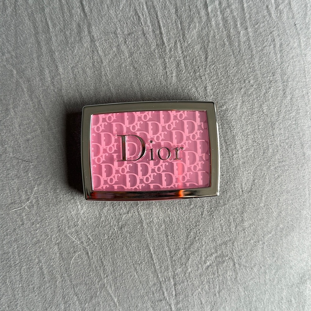 Dior Rosy Glow Blush (001 Pink)
